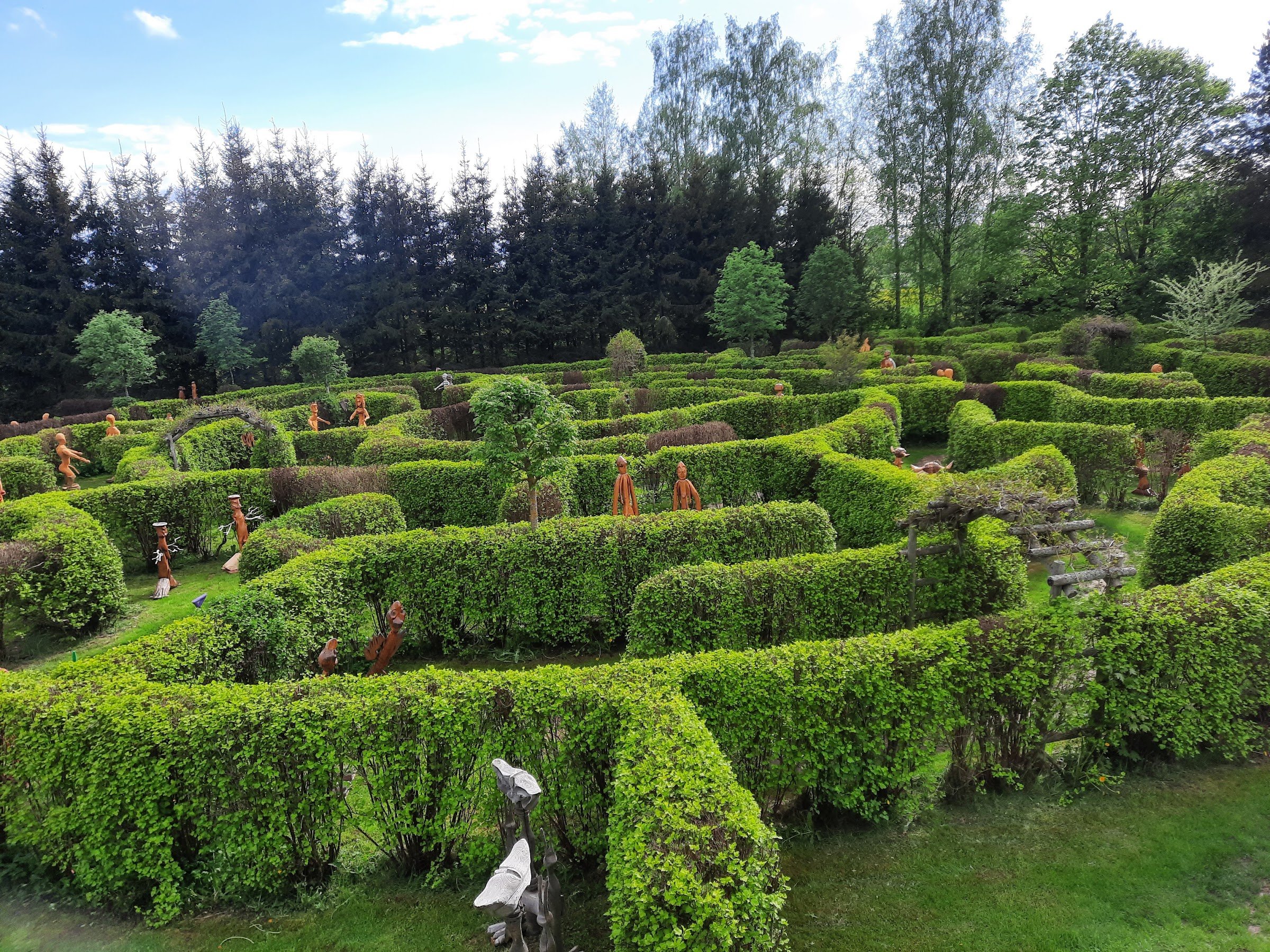Beverīnas labirinti - koka skulptūru parks